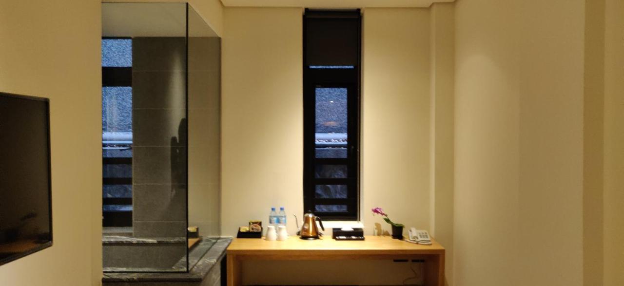 Water House Hotel Taipei Luaran gambar